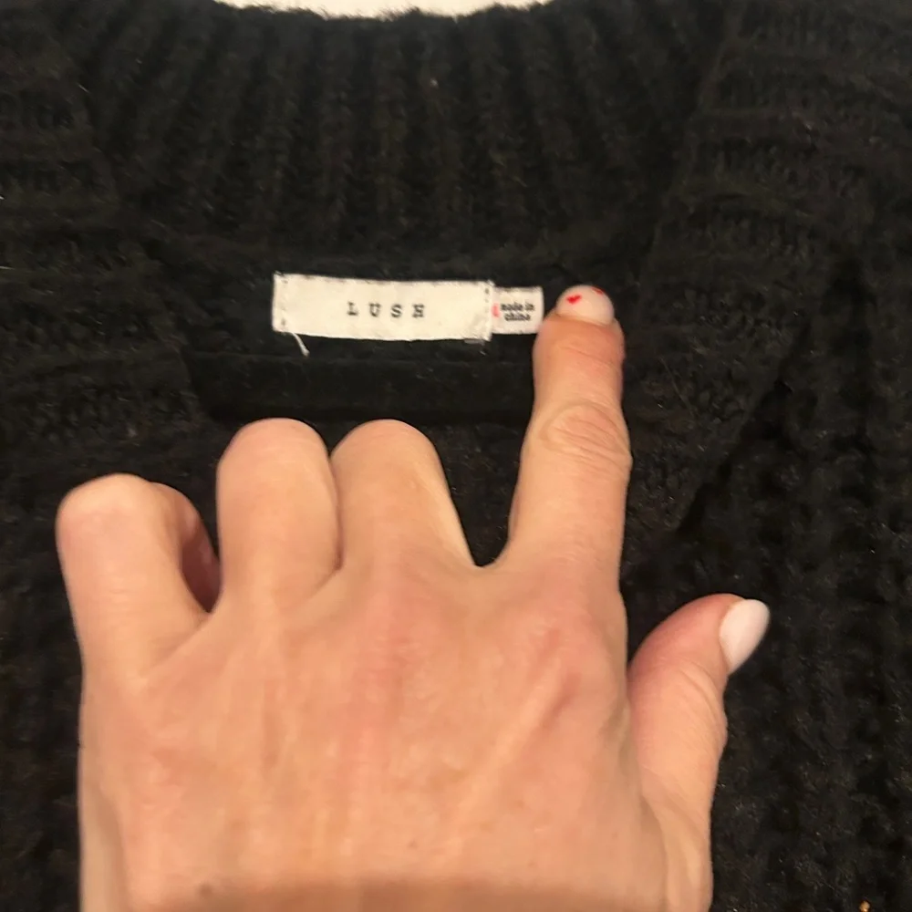 Lush Black Chunky Knit Sweater Size XL